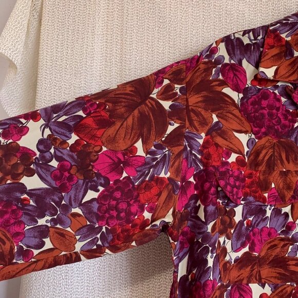 Abercrombie & Fitch Vintage Rayon Blouse Size 12 Floral Berry Print Fall Retro - Picture 8 of 11